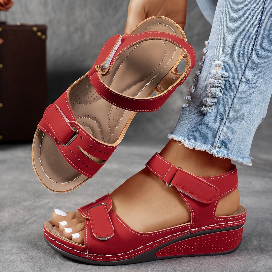 Aileen Women's Sandals with Adjustable Straps and a Wedge Heel, photo 1