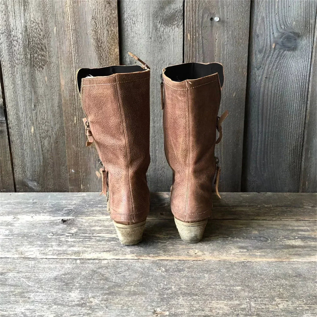 Amparo | Leather Ankle Boots with Wide Heel photo 5