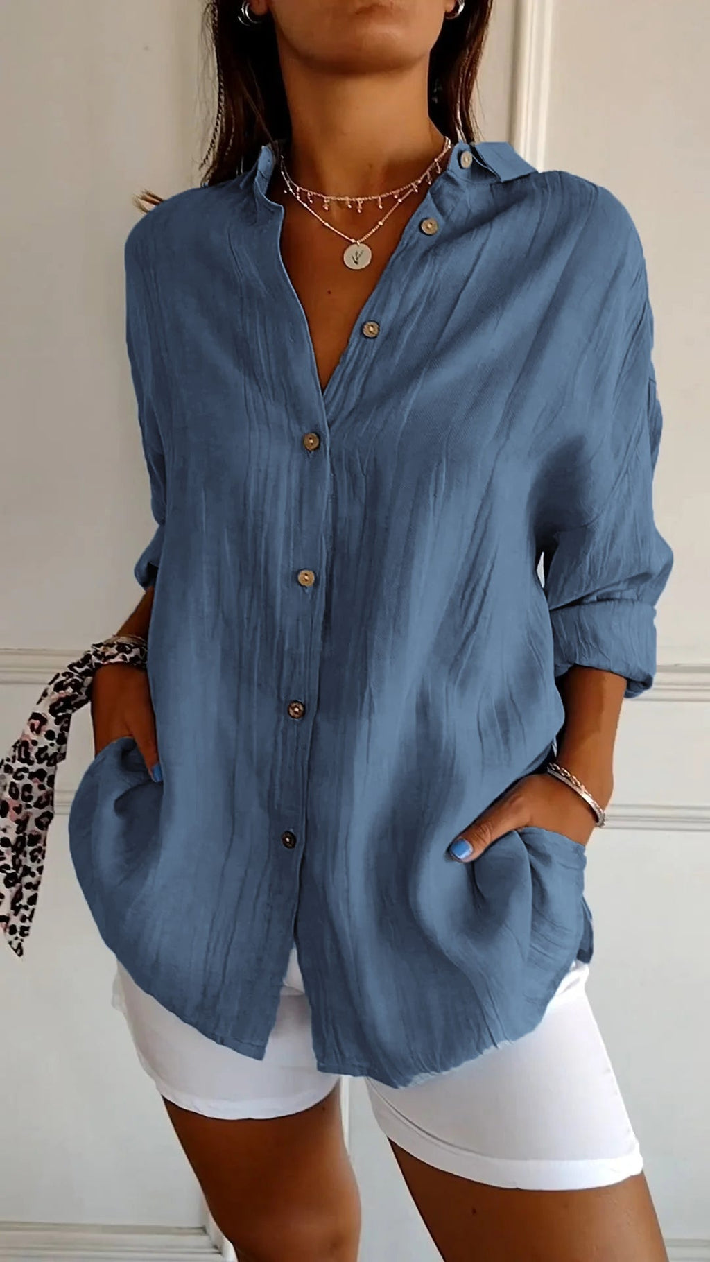 Carla Women's Shirt with Lapels and Pleats, photo 8