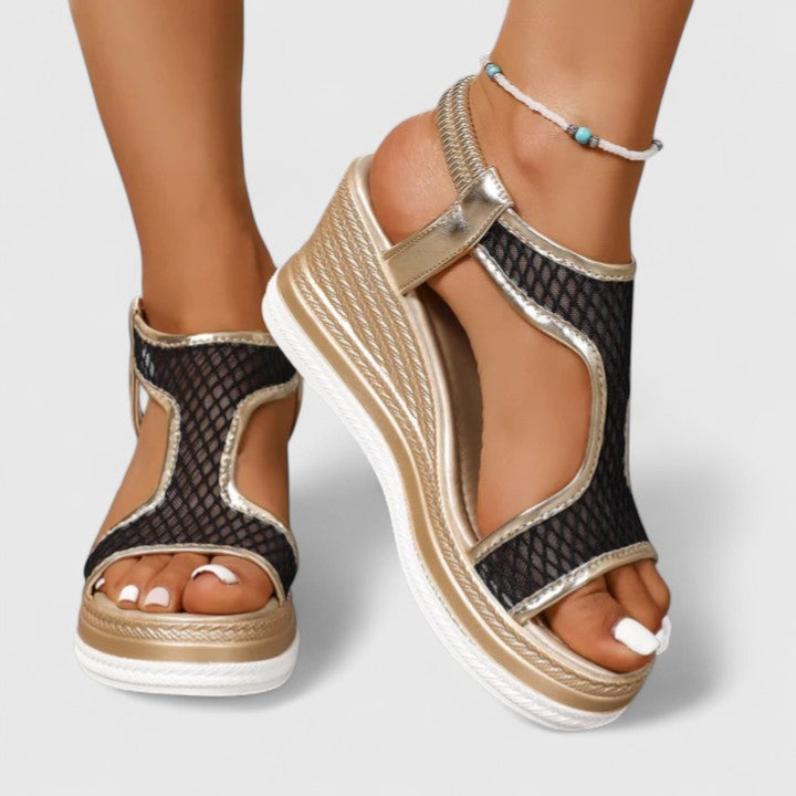 Darcy Women's Sandals with a Wedge Heel in Black, photo 10
