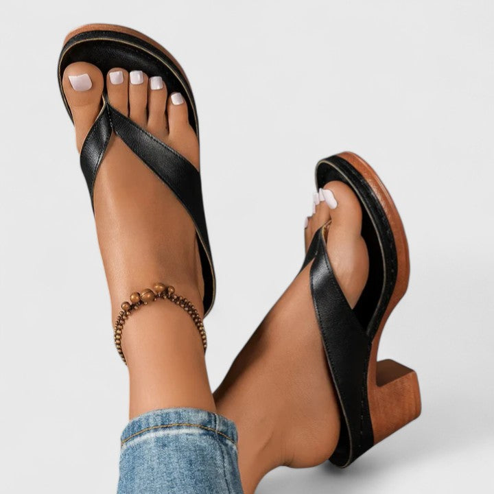 Dorothea Women's Thong Sandals with Block Heel, photo 1