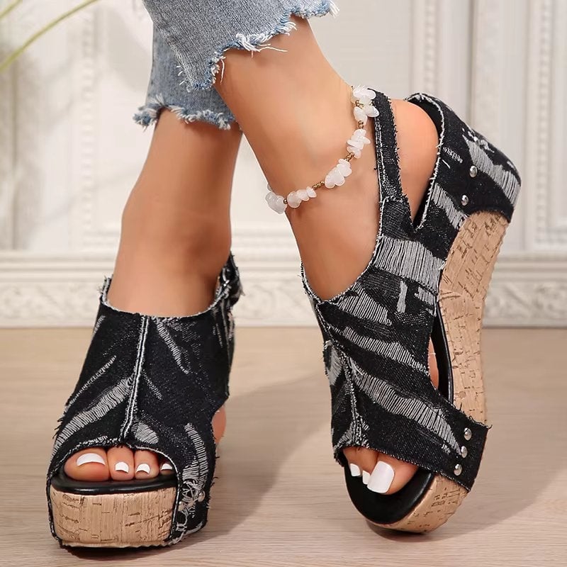 Edith Women's Sandals with a Wedge Heel in Black, photo 1
