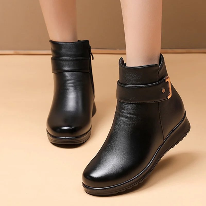 Gail Women's Boots with Adjustable Straps, photo 2
