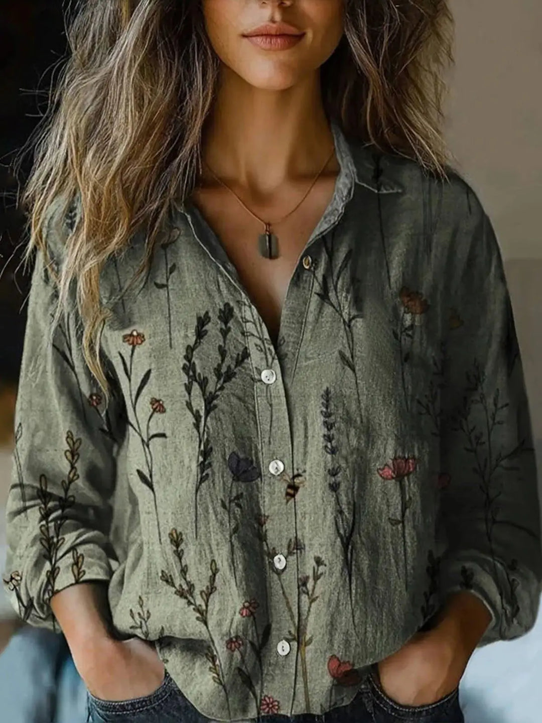 Josie Women's Blouse with Lapels and a Floral Print, photo 7