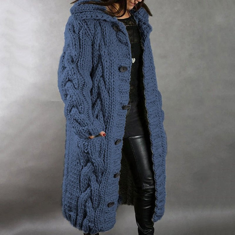 Lisa Women's Sweater in Knit in an Oversized Fit with a Cable Knit, photo 1