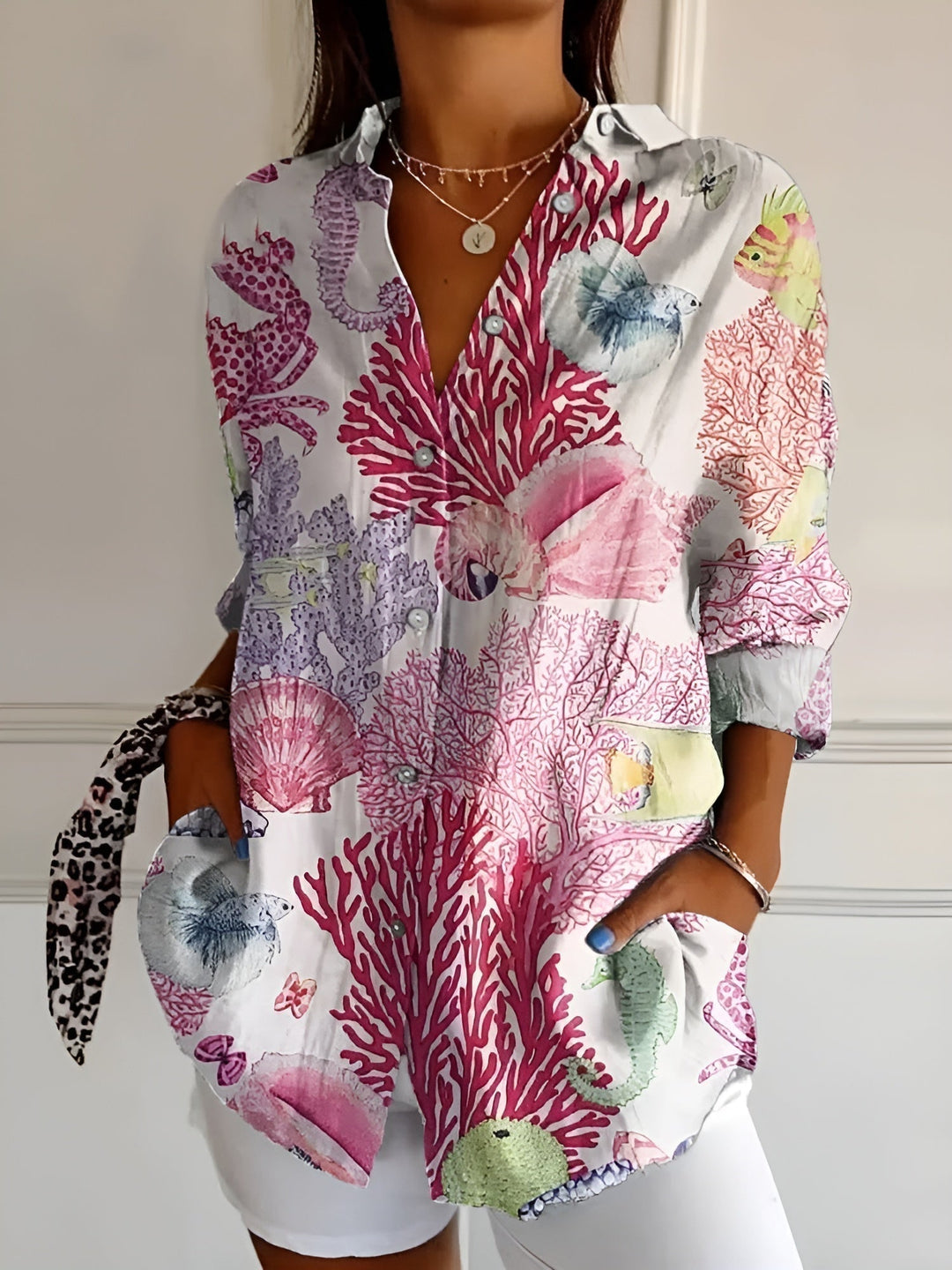 Madelyn Women's Blouse with Buttons and a Floral Print in Green, photo 3