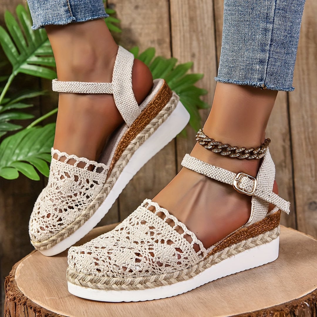 Paloma Women's Sandals with a Buckle and Lace, photo 1