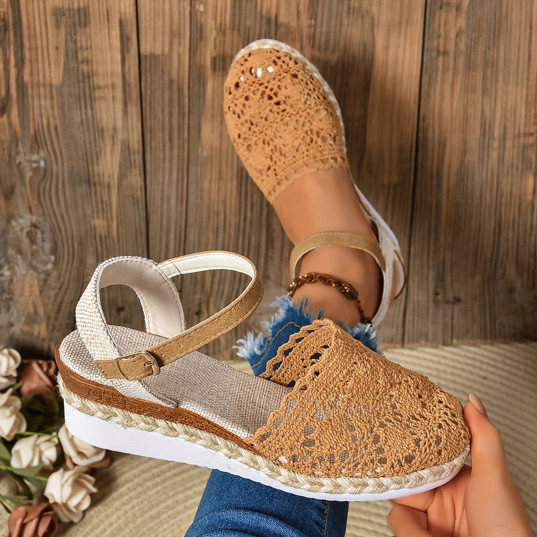 Paloma Women's Sandals with a Buckle and Lace, photo 4