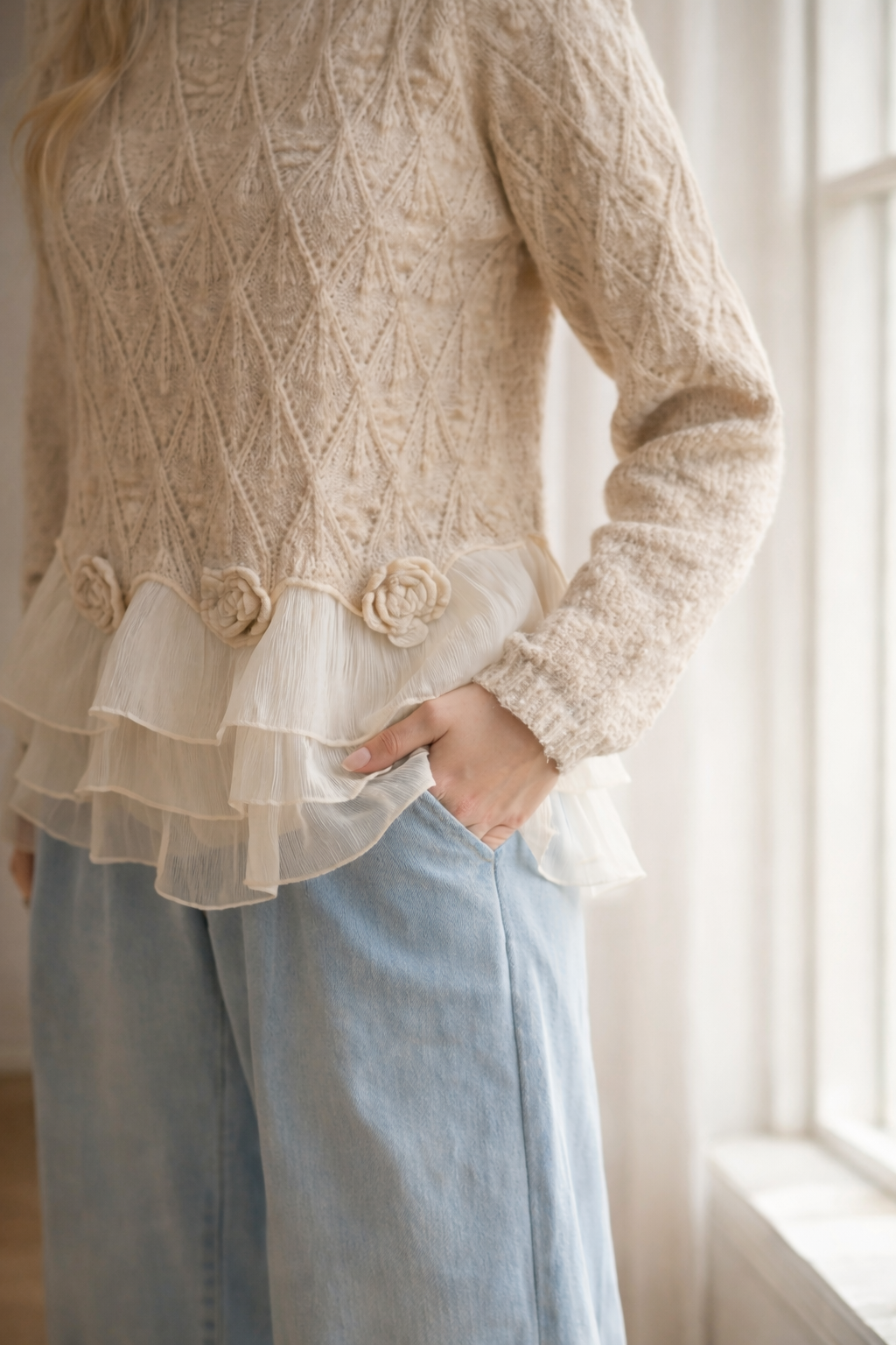 Pauline Women's Cardigan with Ruffles, photo 3
