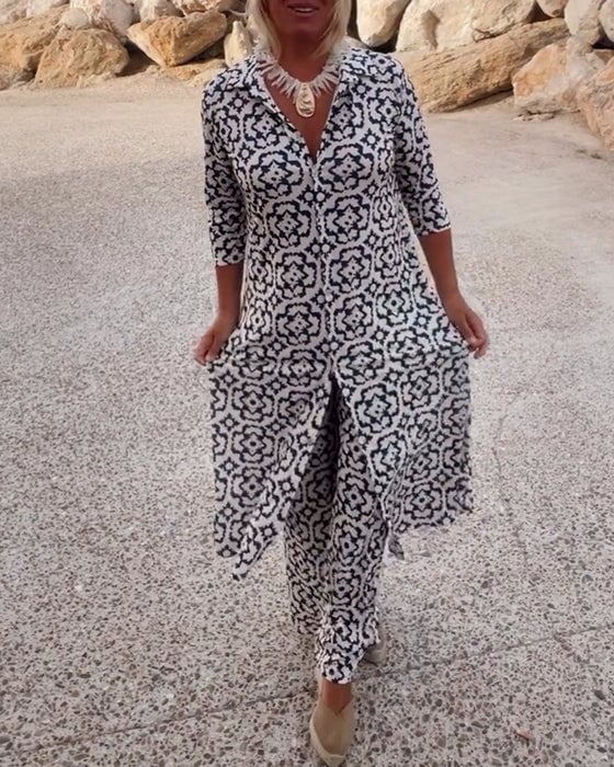 Renee Women's Co-ord Set with a V-neck and an All-over Print, photo 1