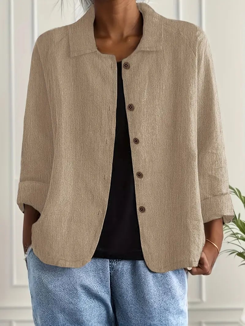 Ruthie Women's Top with a Classic Collar with Buttons, photo 2