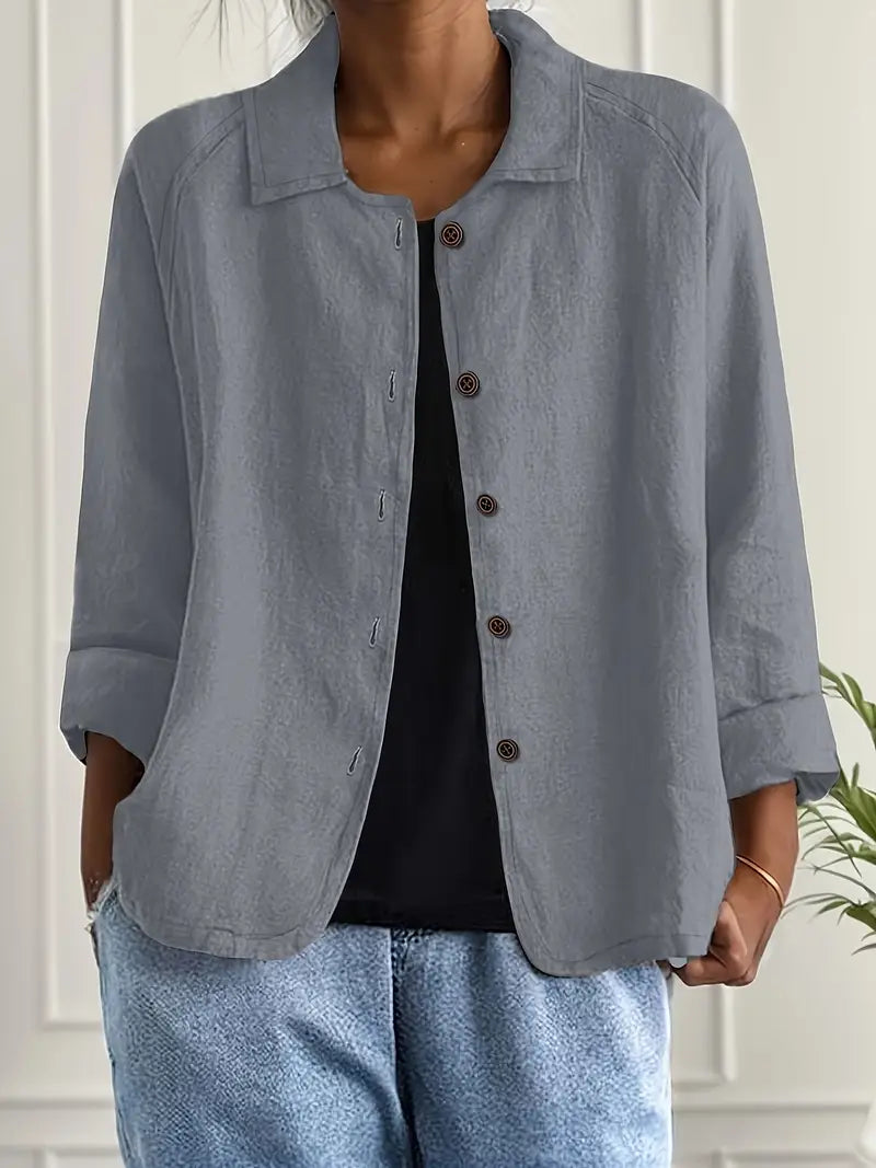 Ruthie Women's Top with a Classic Collar with Buttons, photo 3