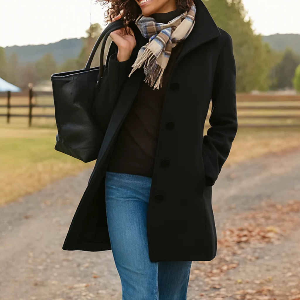 Serena | Classic Coat photo 3