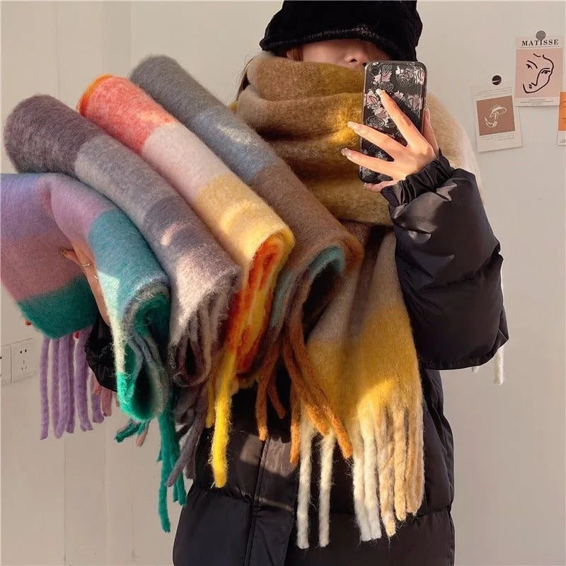 Viola Large Woven Winter Scarf with Fringes, photo 3