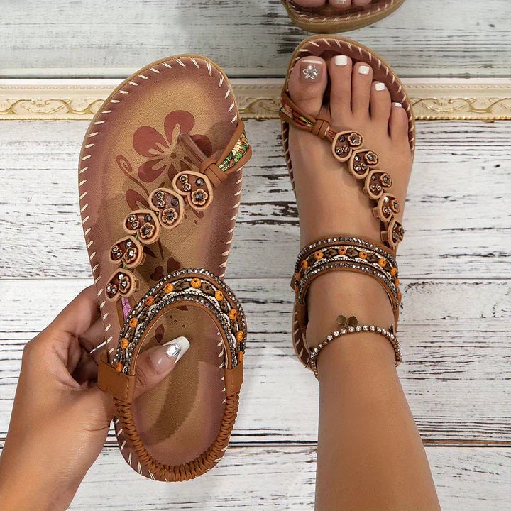 Willow Women's Sandals with a Flat Sole in Caramel, photo 2