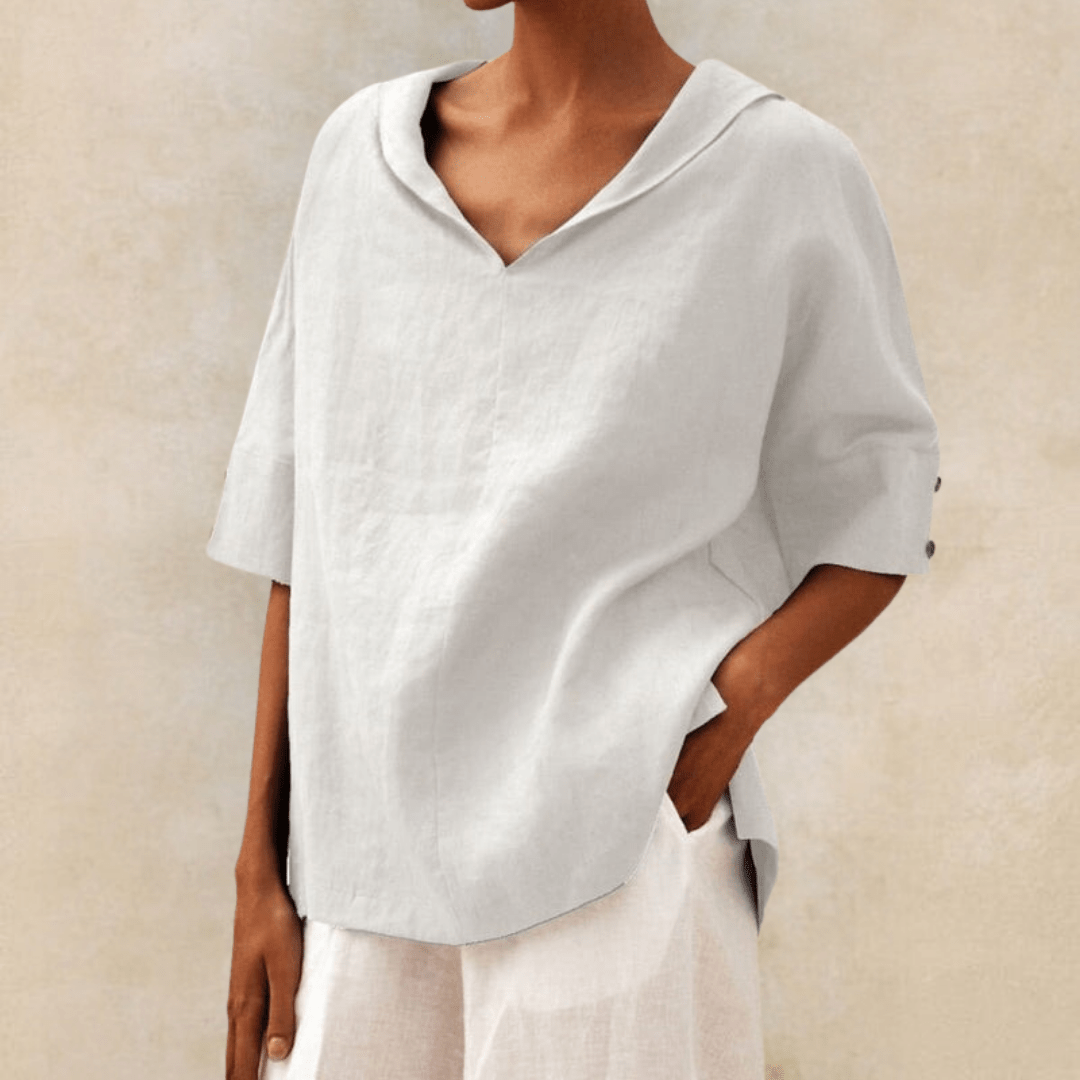 Yara Women's Shirt in an Oversized Fit with a V-neck, photo 4